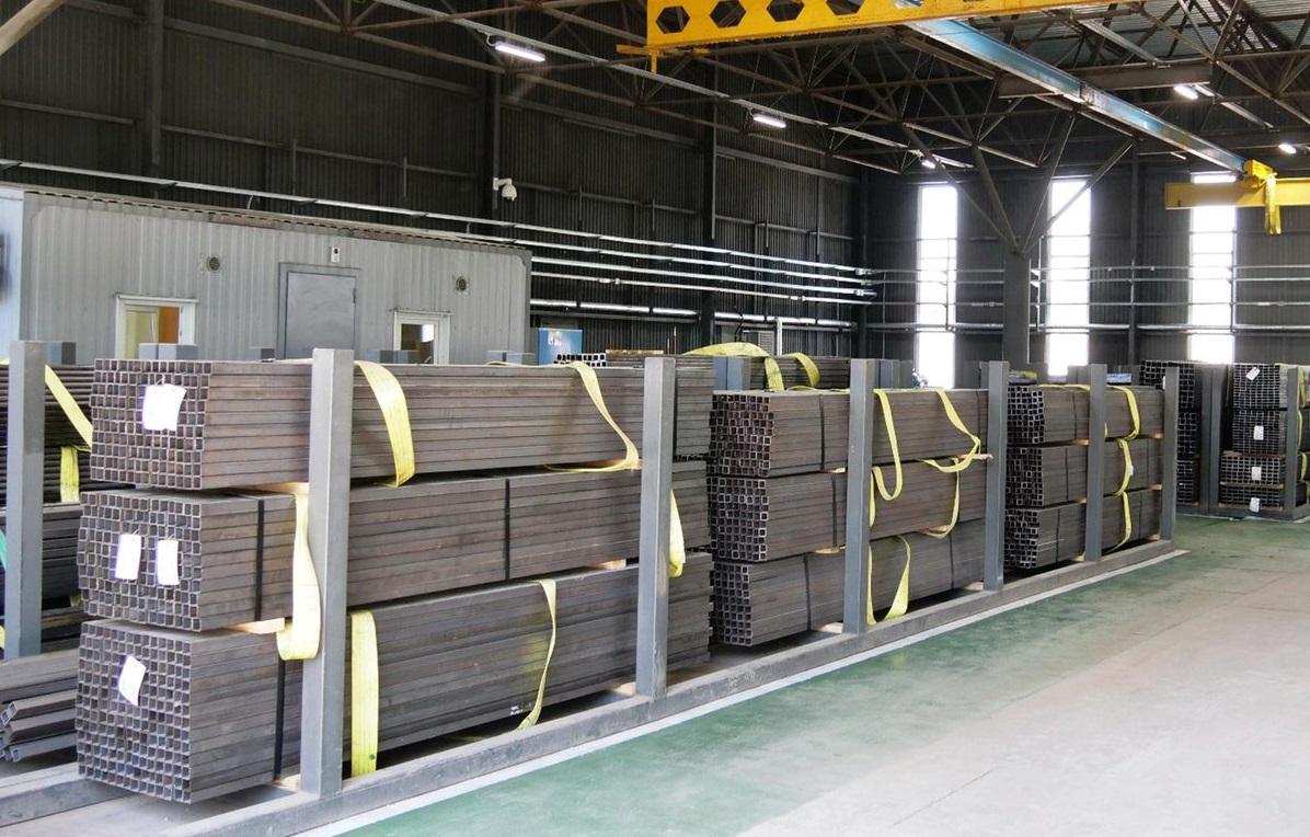 ОМК расширяет сеть складов по продаже труб и проката